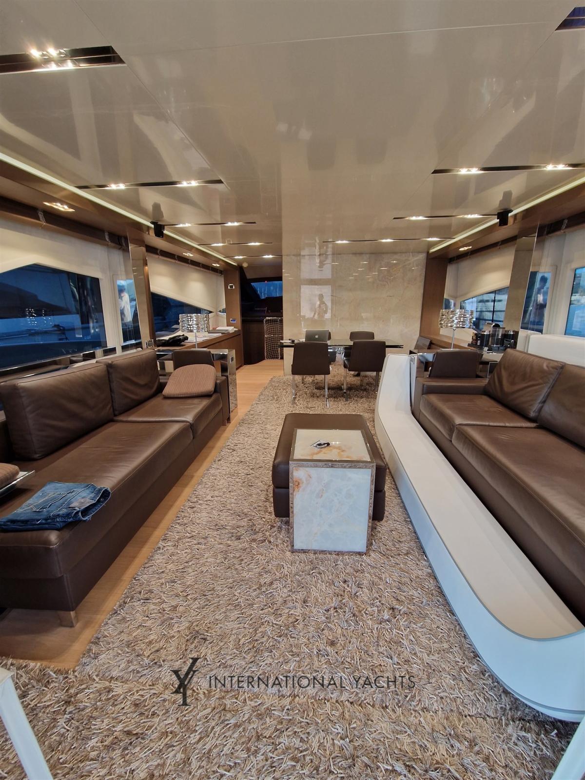 dominator yachts Dominator 780s deluxe