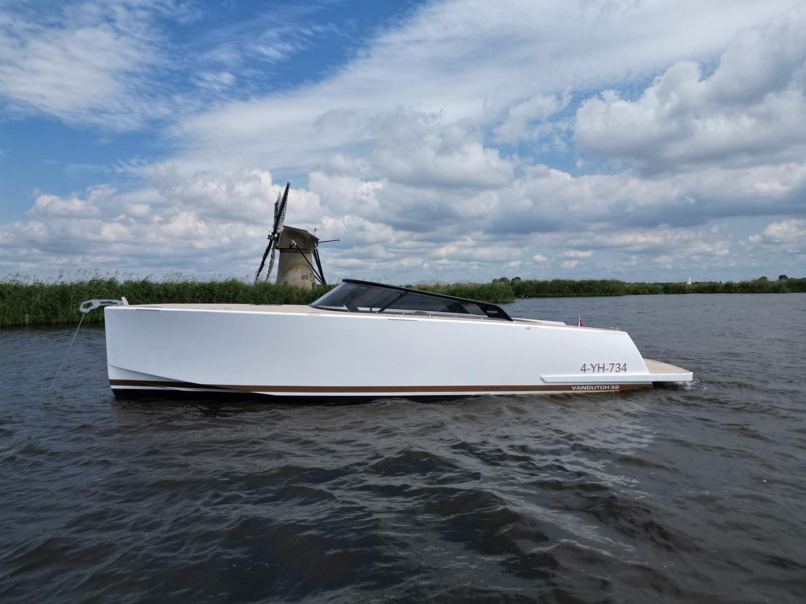 vandutch 32 - goldfinger