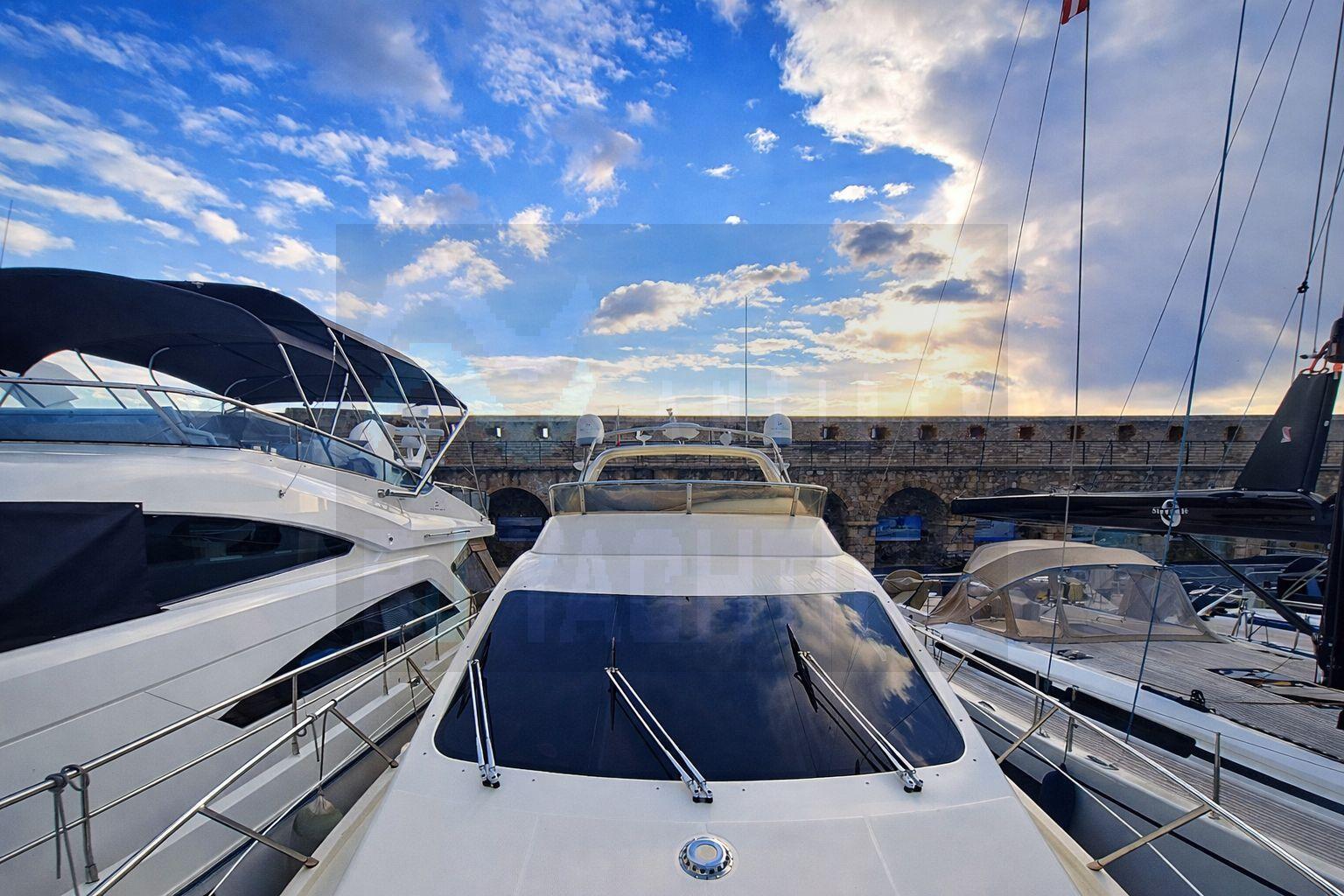 azimut 55 e