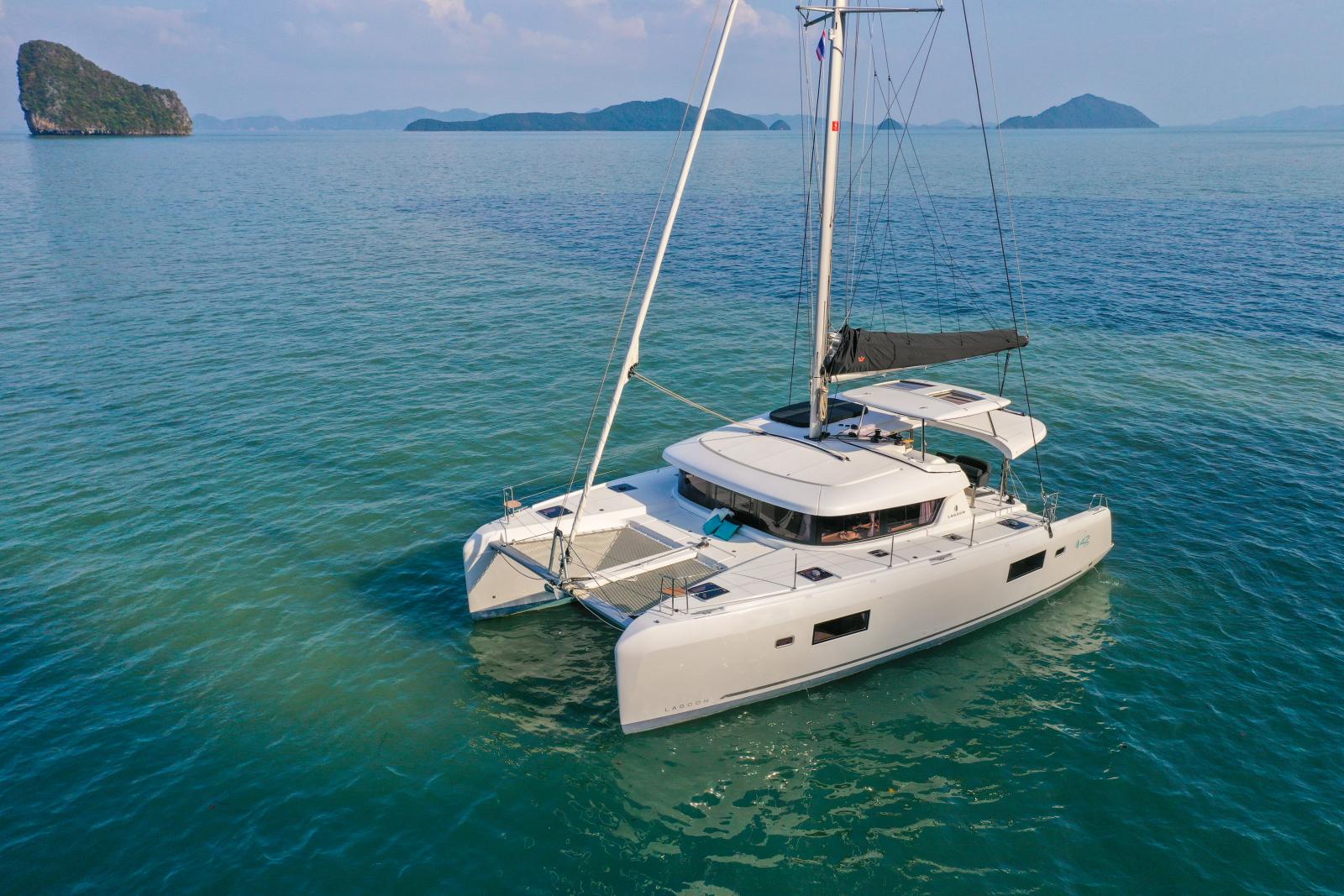 lagoon Lagoon 42