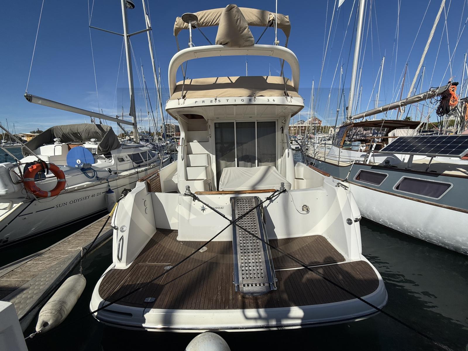 jeanneau Prestige 36