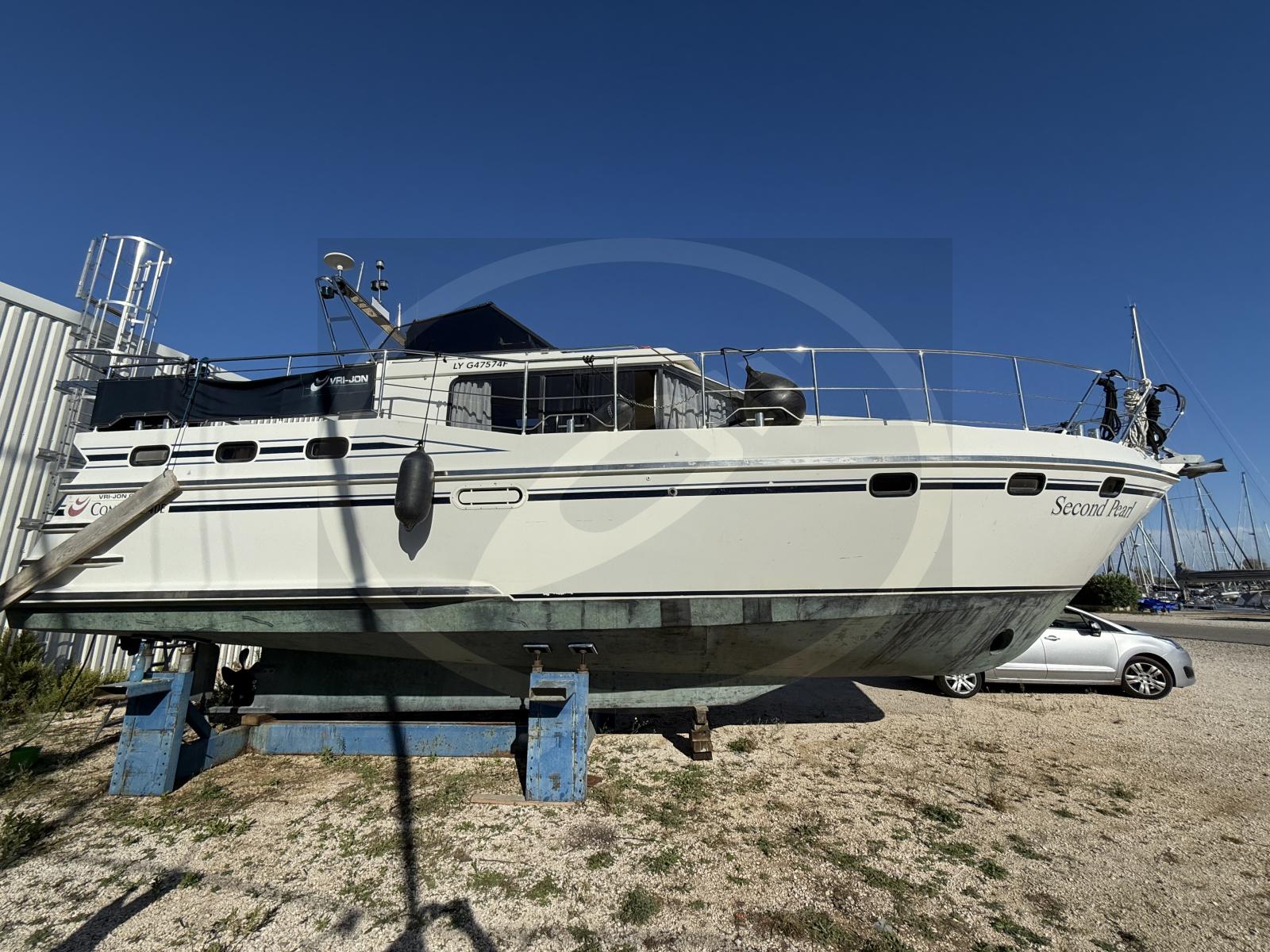 vri jon Contessa 40e