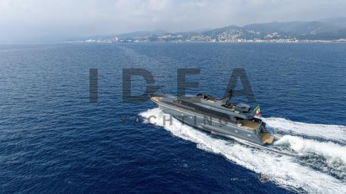 Falcon yachts 80