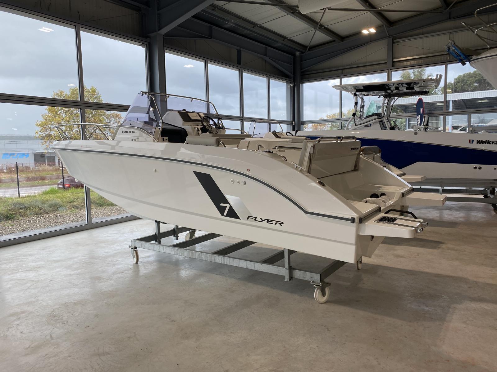 beneteau Flyer 7 sundeck