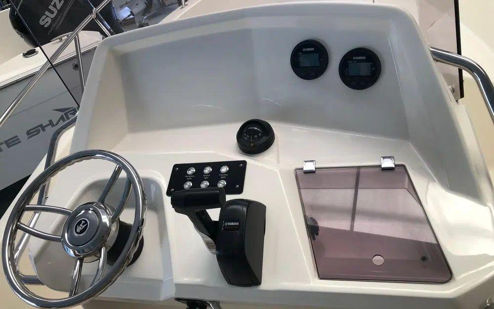 white shark White shark 210 cc origin