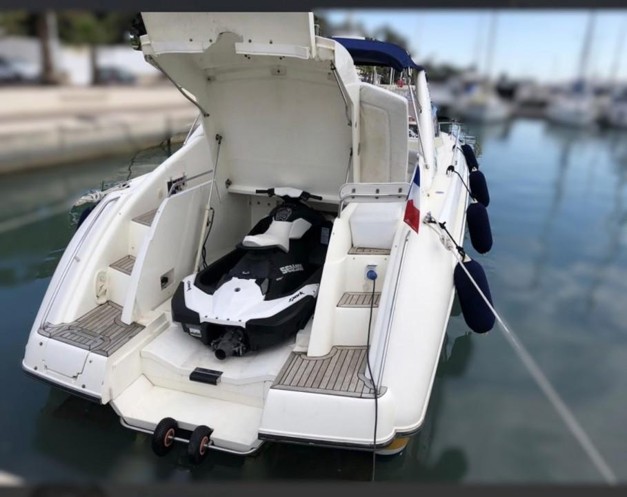 sunseeker Comanche 40