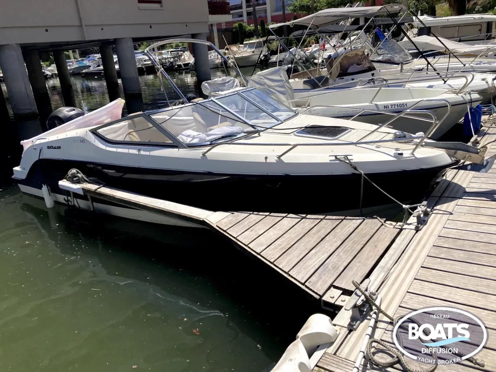 quicksilver 645 activ cabin