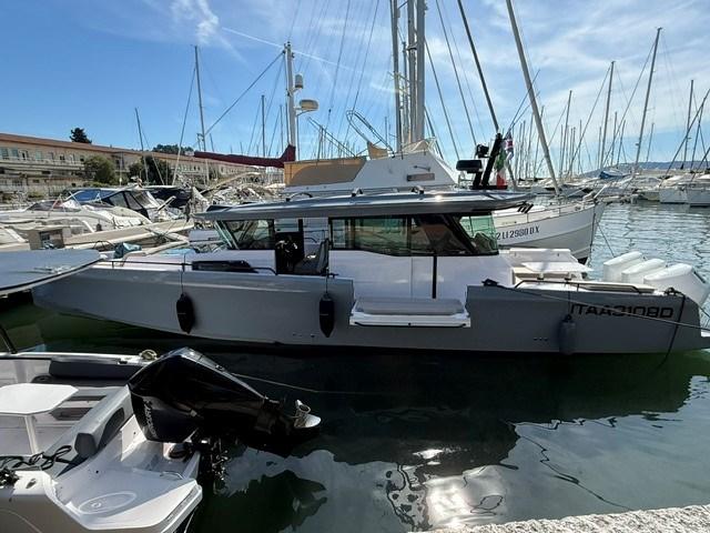 axopar 45 cross cabin
