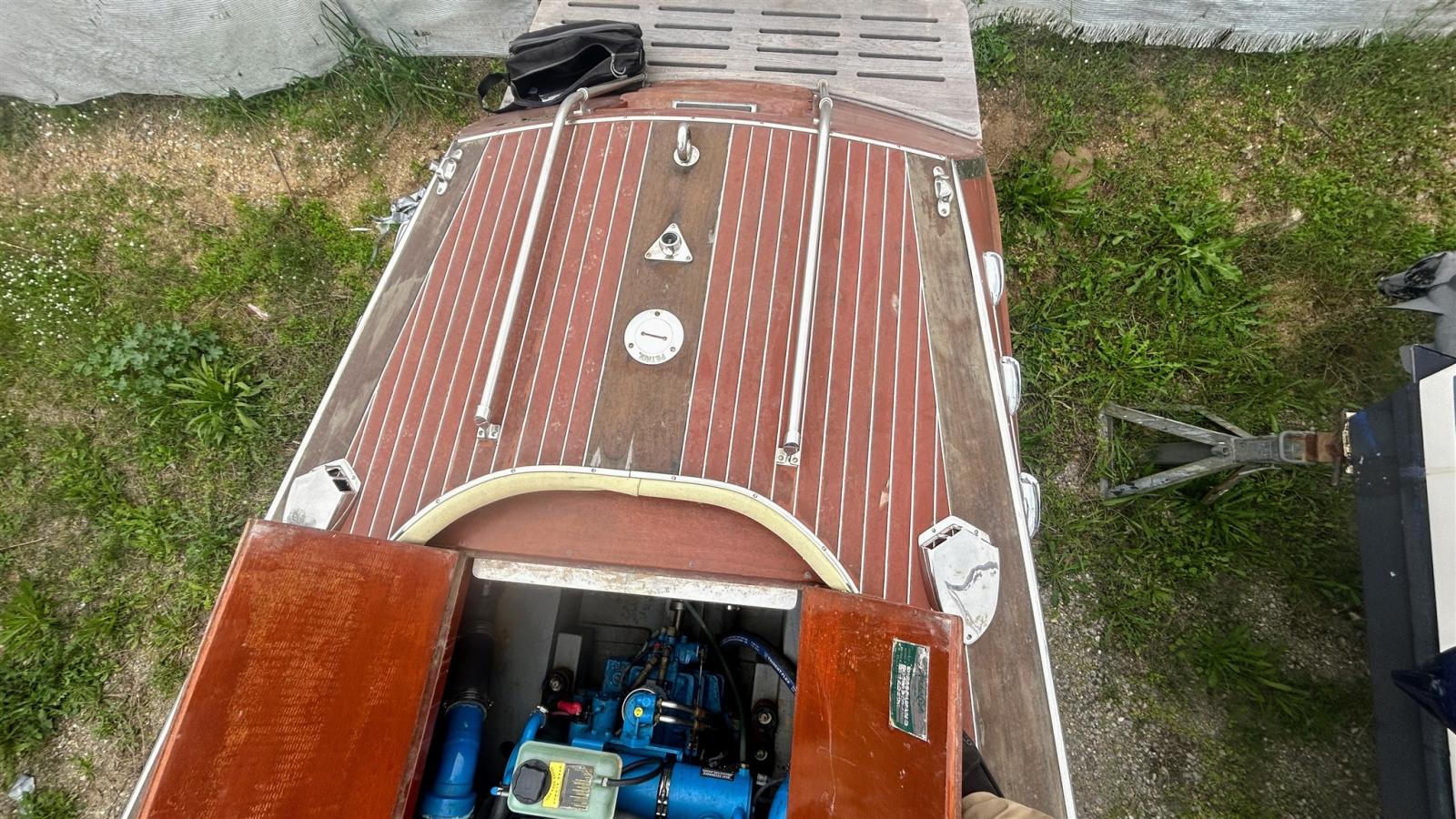 hacker-craft 30 sport