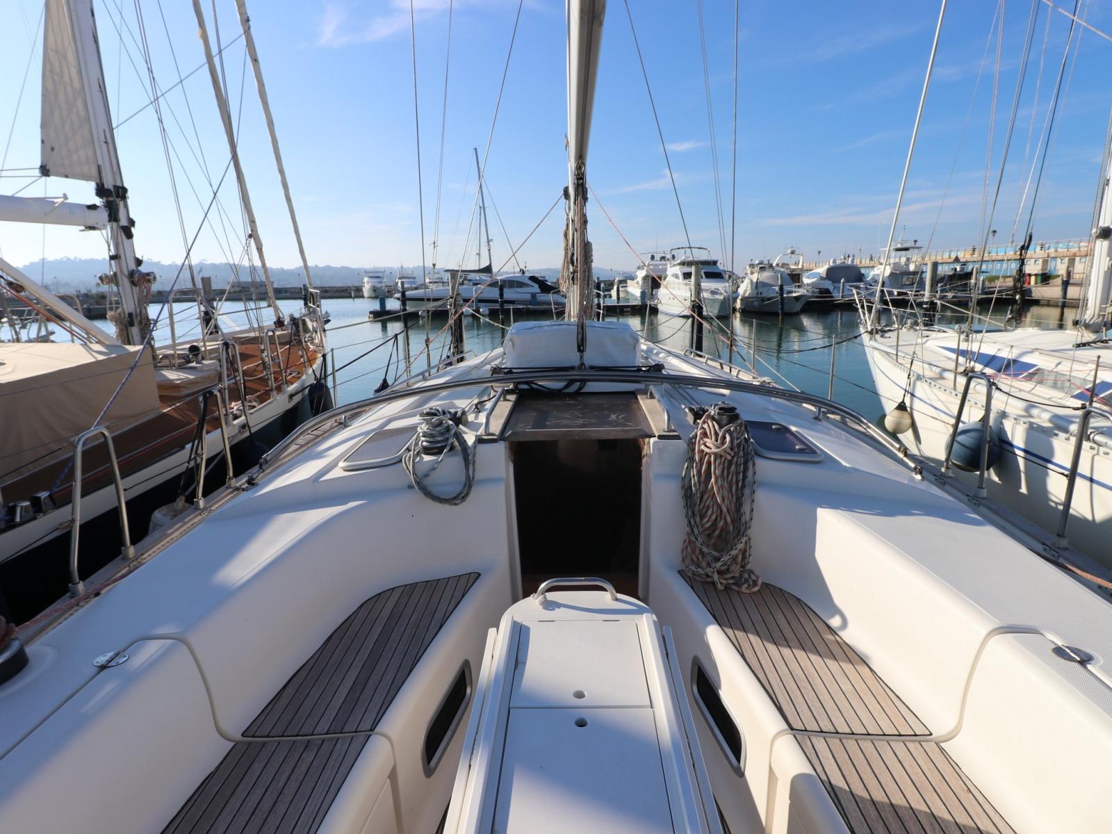 bavaria yachts 44 cruiser