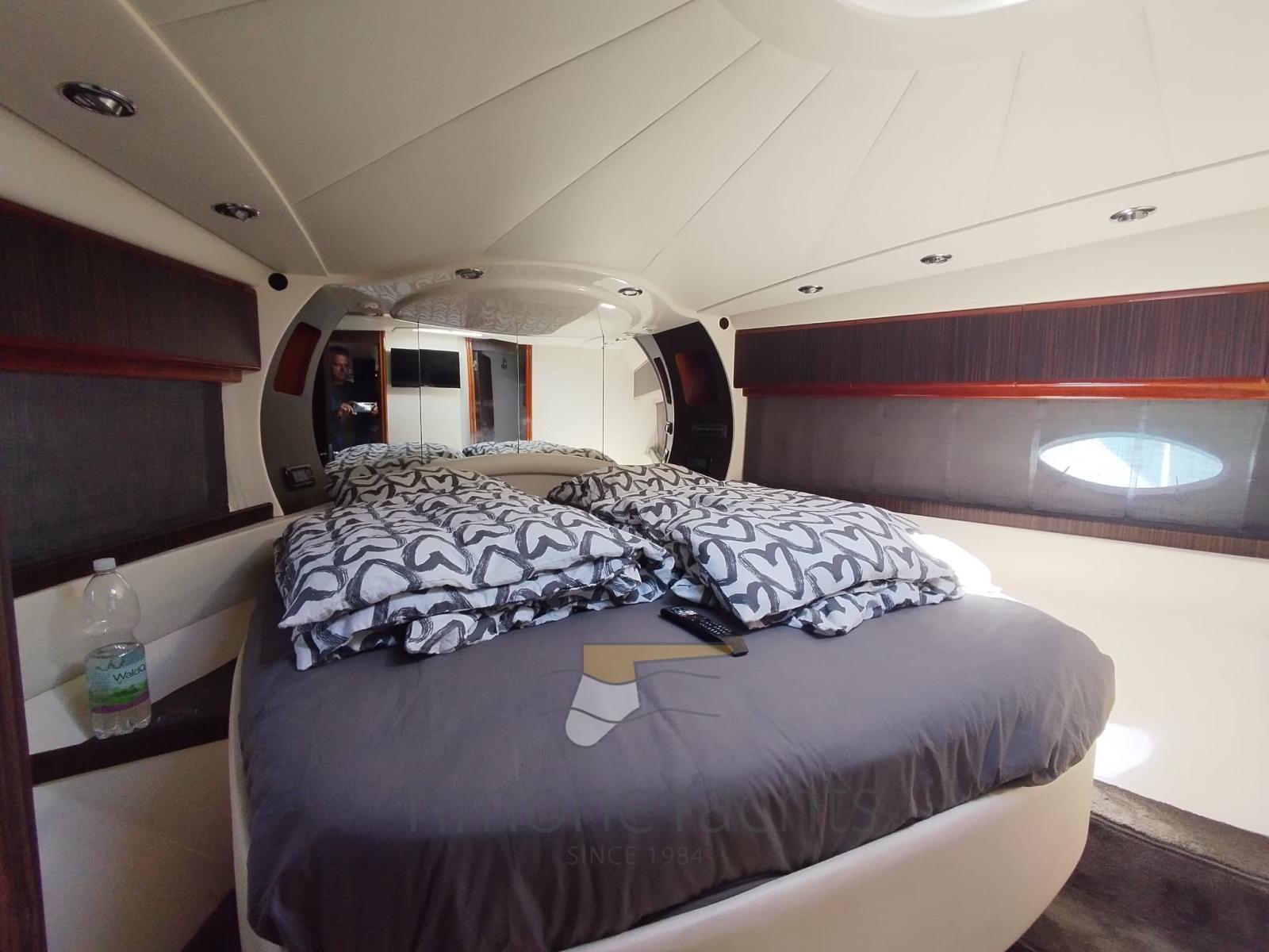 pershing Pershing 52'