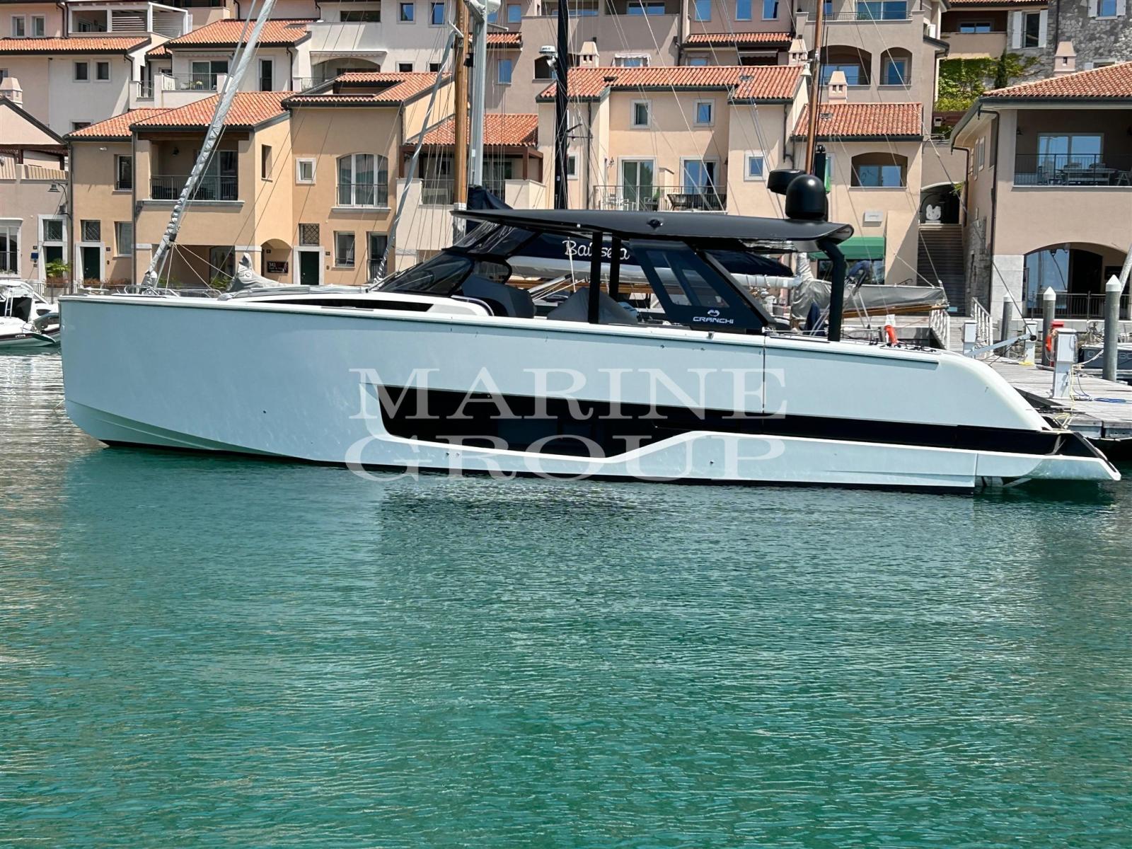 cranchi A46 luxury tender