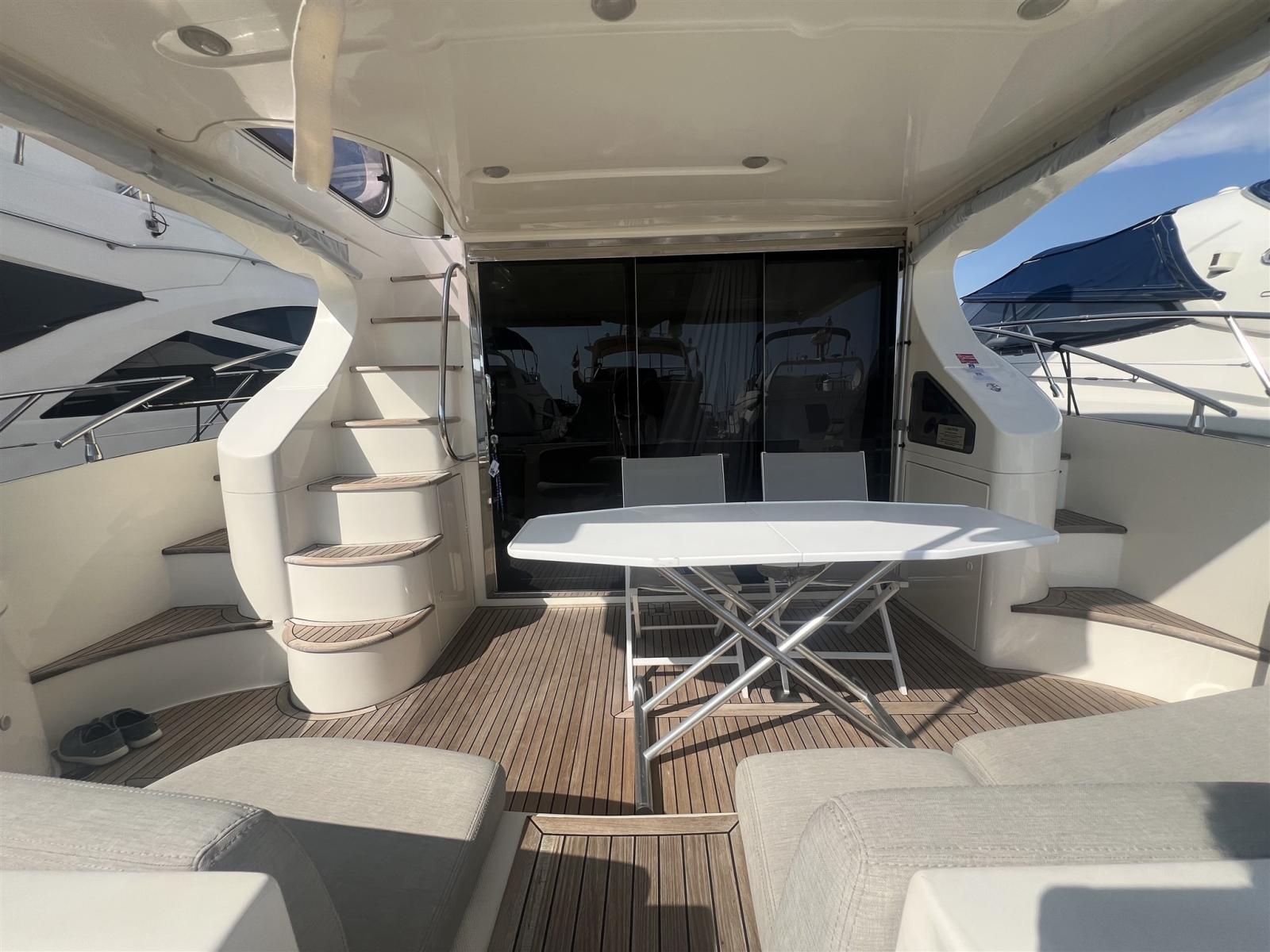 azimut 50 flybridge