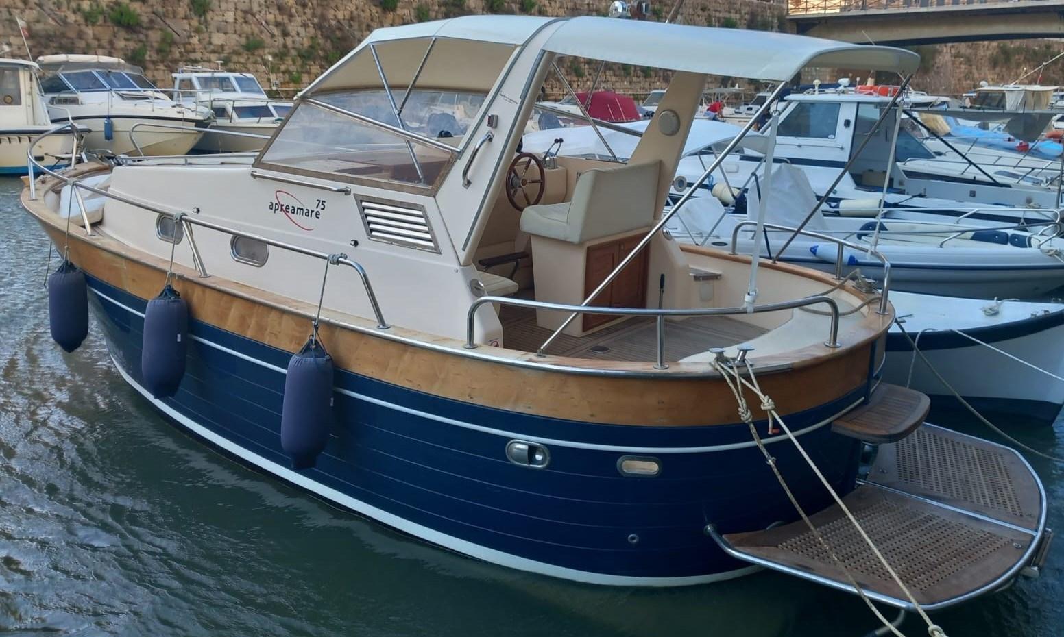 apreamare Aprea 750 midcabin