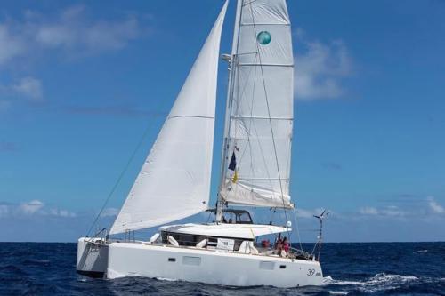 Lagoon 39