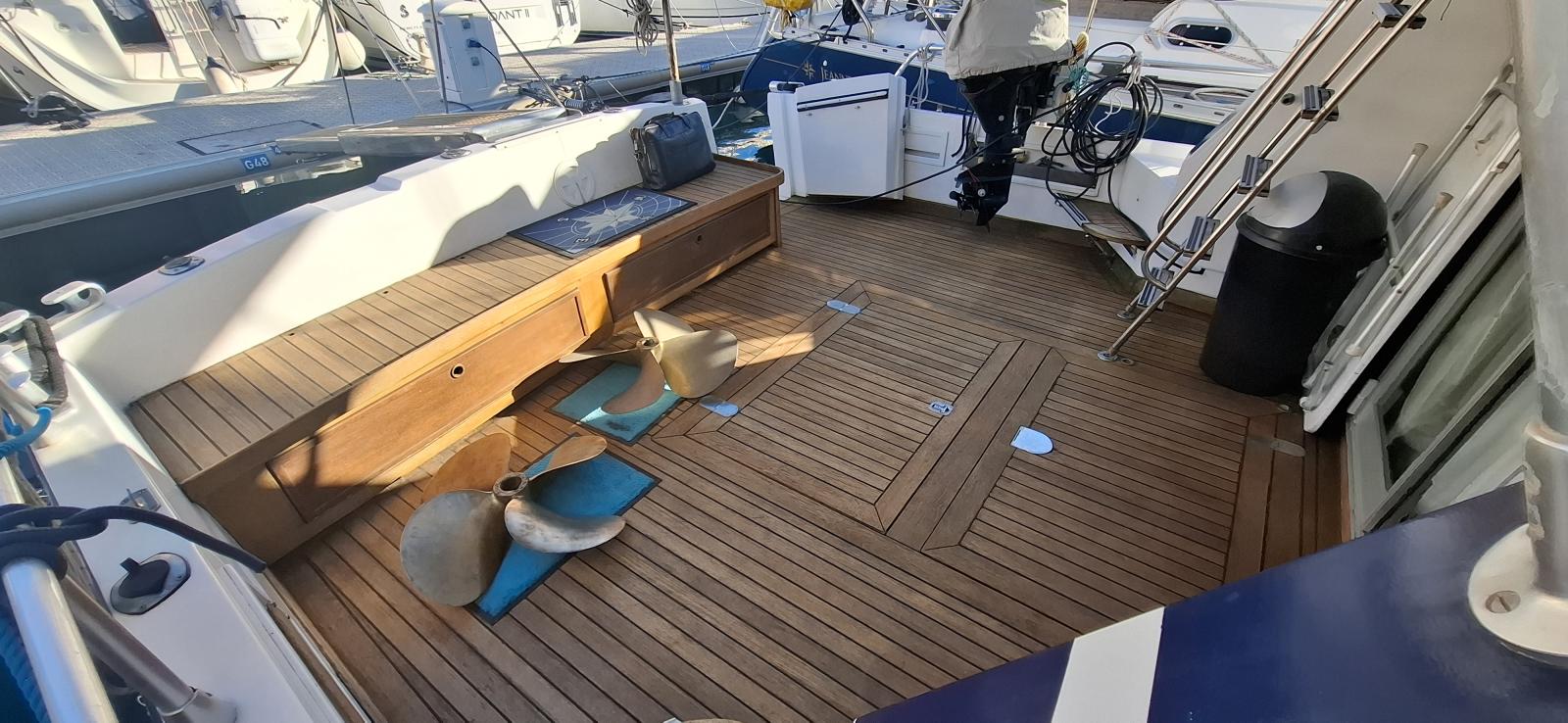 guy couach Guy couach 1401