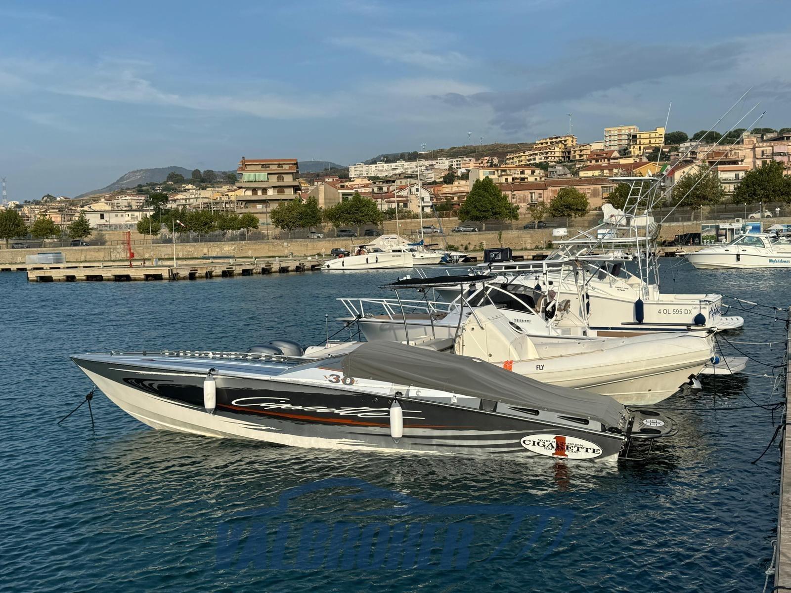 cigarette r.t. 30 vice