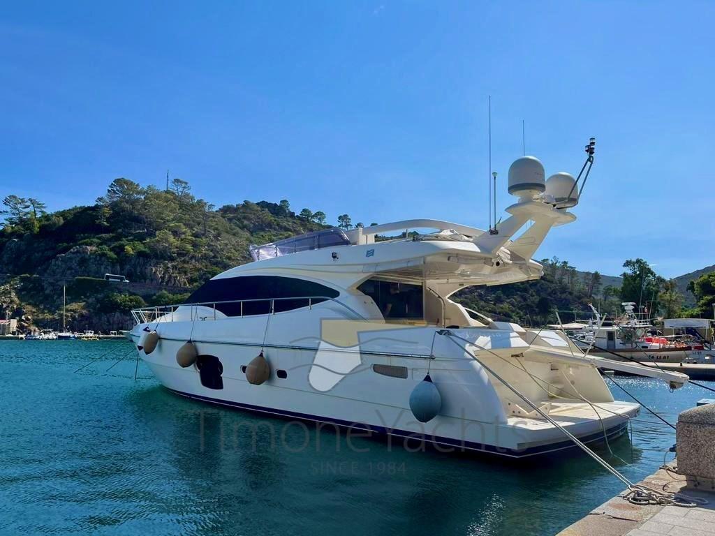 ferretti yachts 592