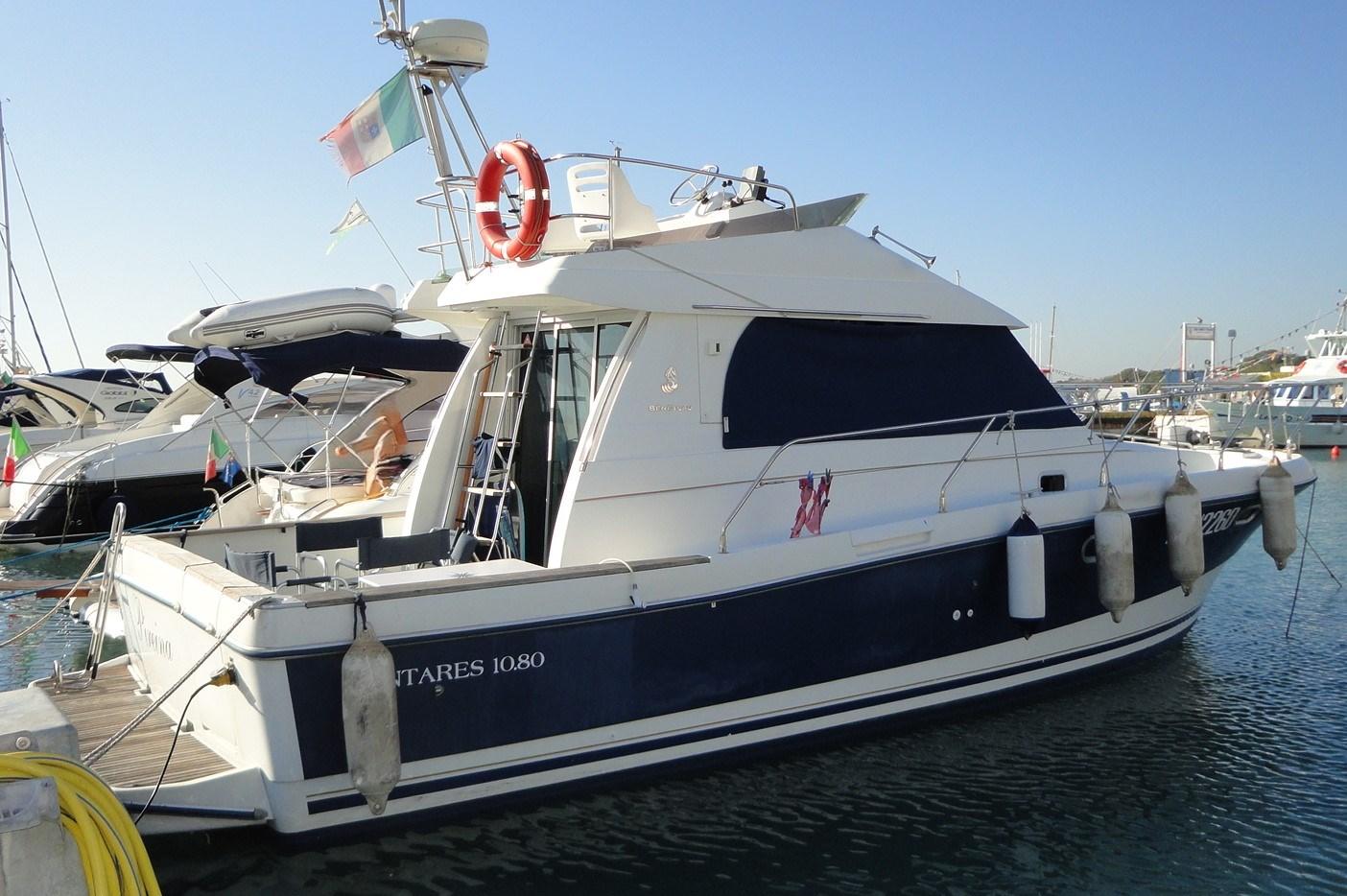 beneteau Antares 10.80