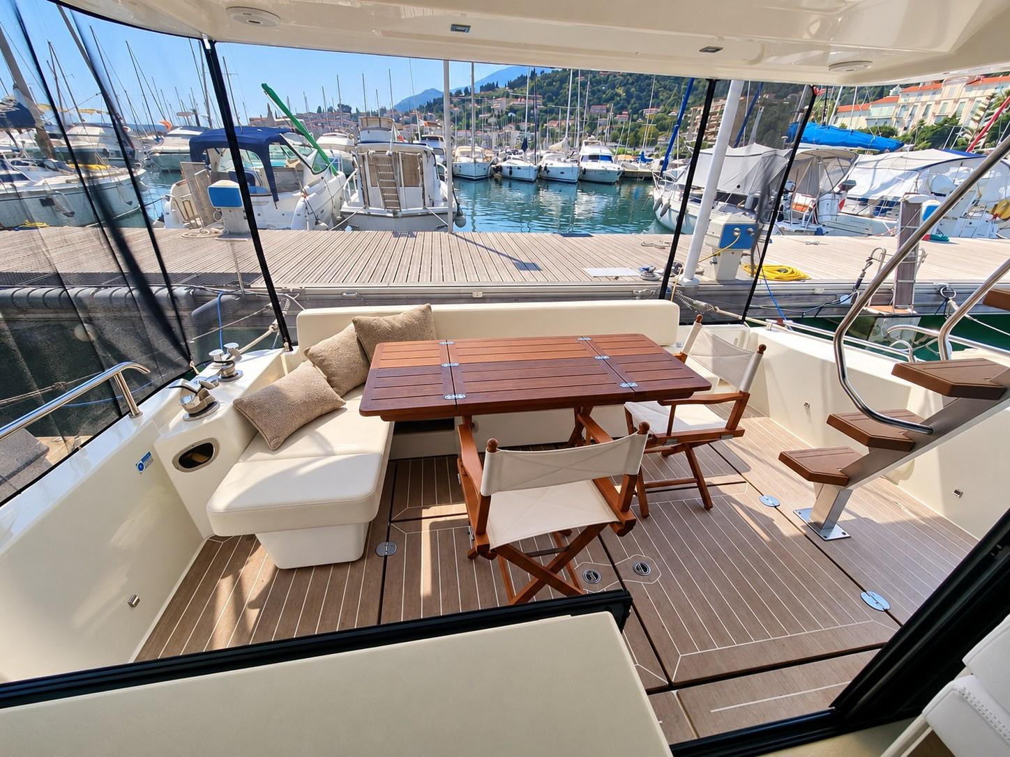 cranchi Eco trawler 43