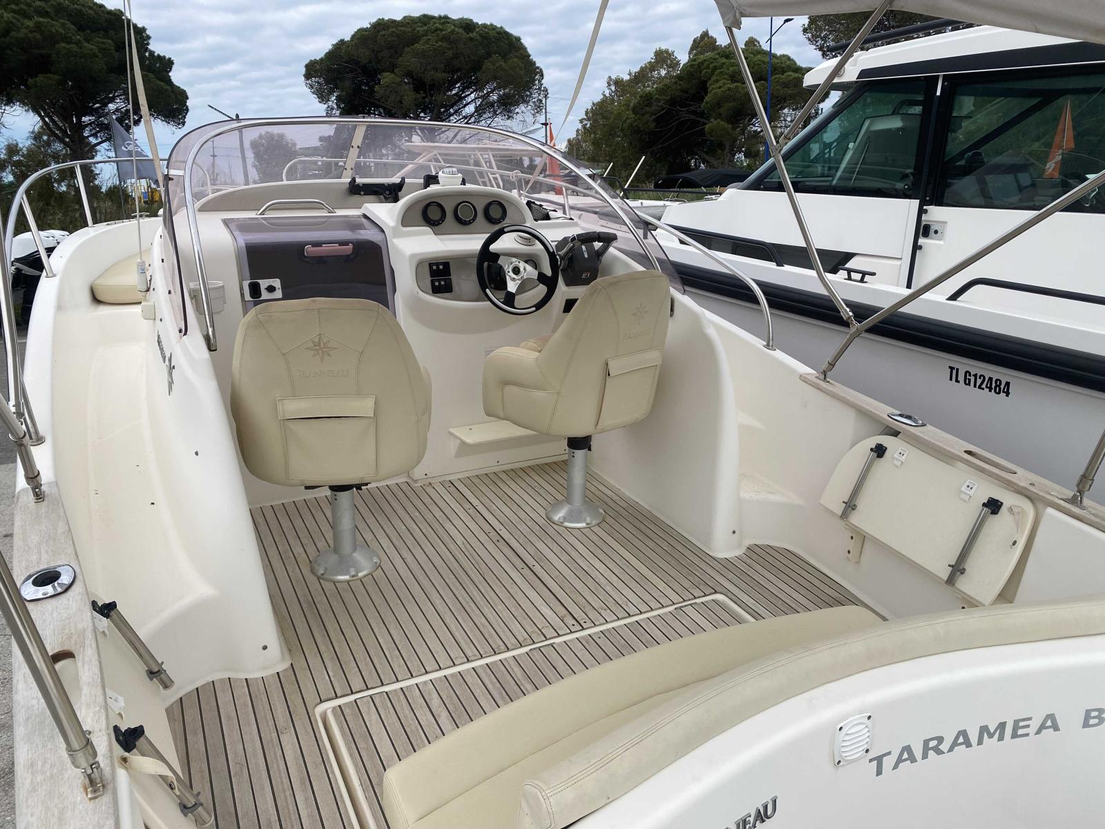 jeanneau Cap camarat 755 wa