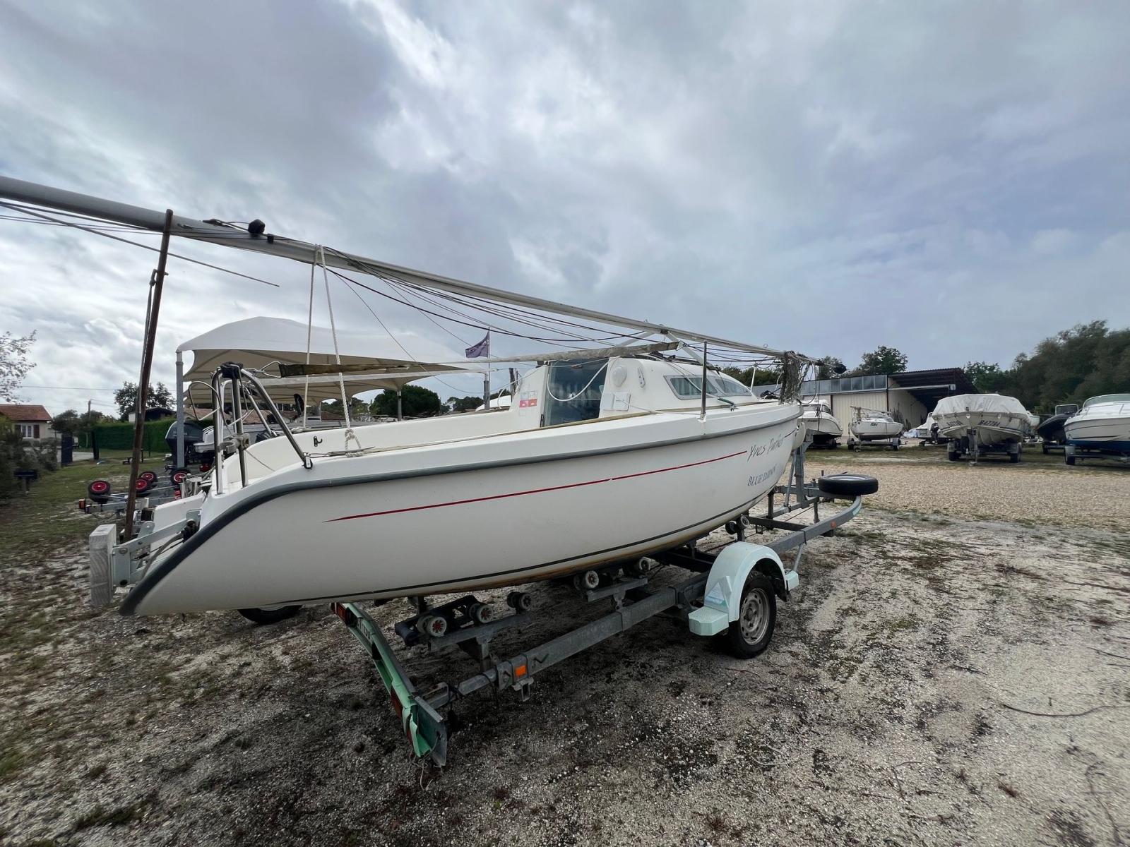 b2 marine Blue djinn parlier