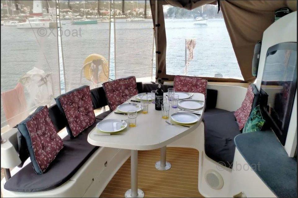 fountaine pajot Lavezzi 40