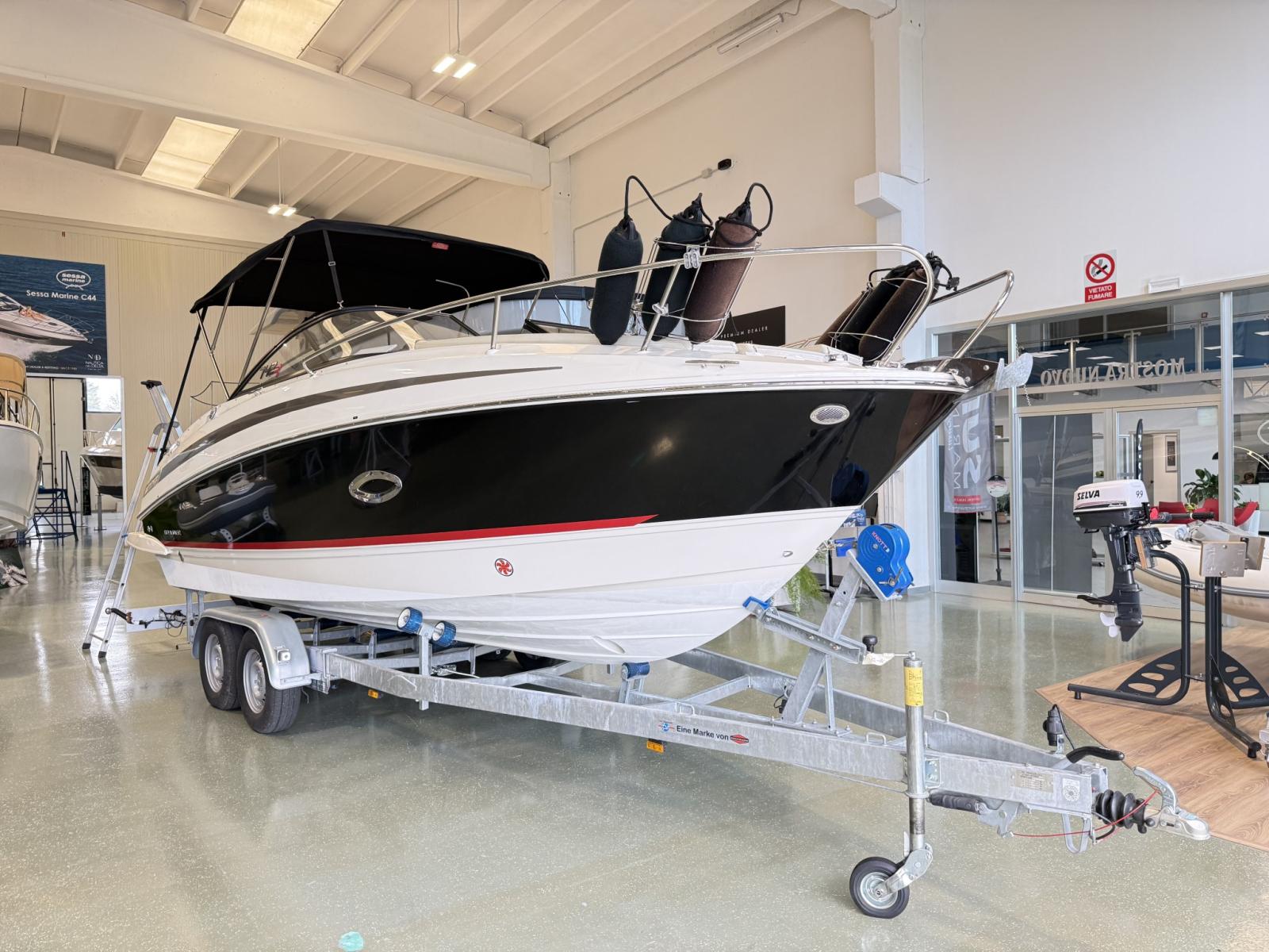 bayliner 742r cuddy cabin