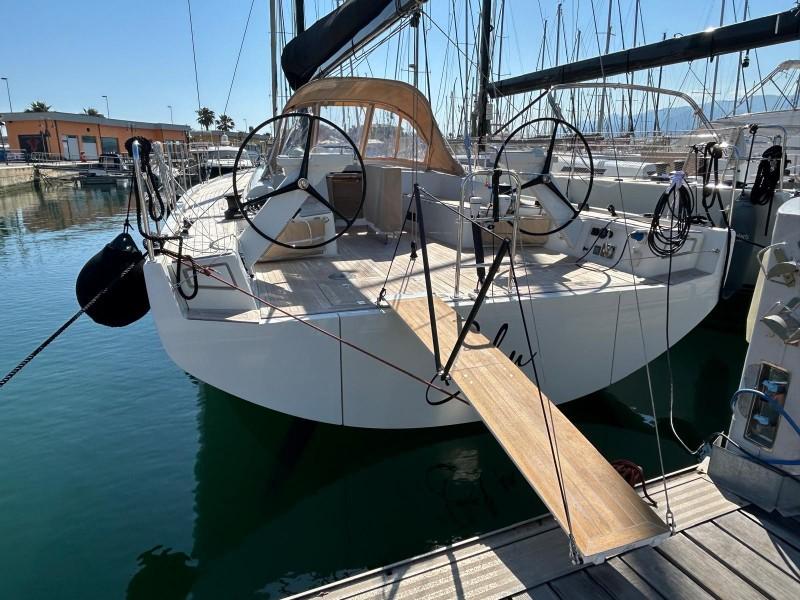 solaris yachts Solaris 44