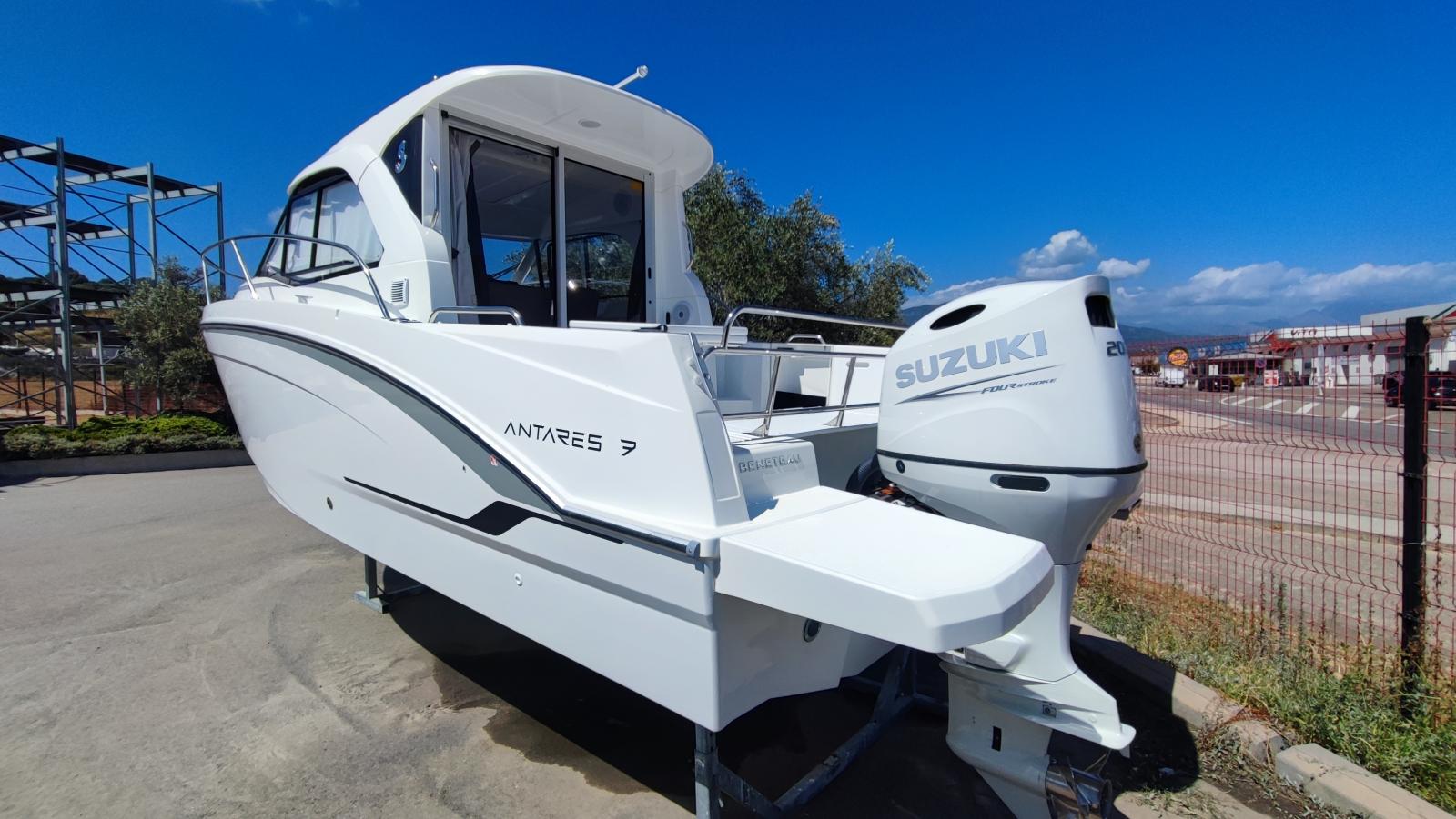 beneteau Antares 7