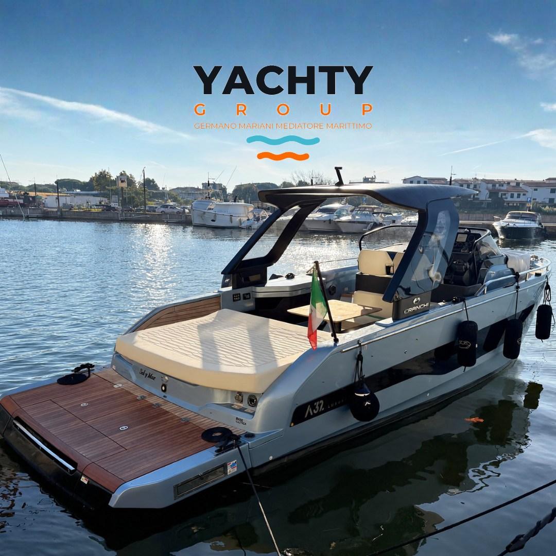 cranchi A 32 luxury tender