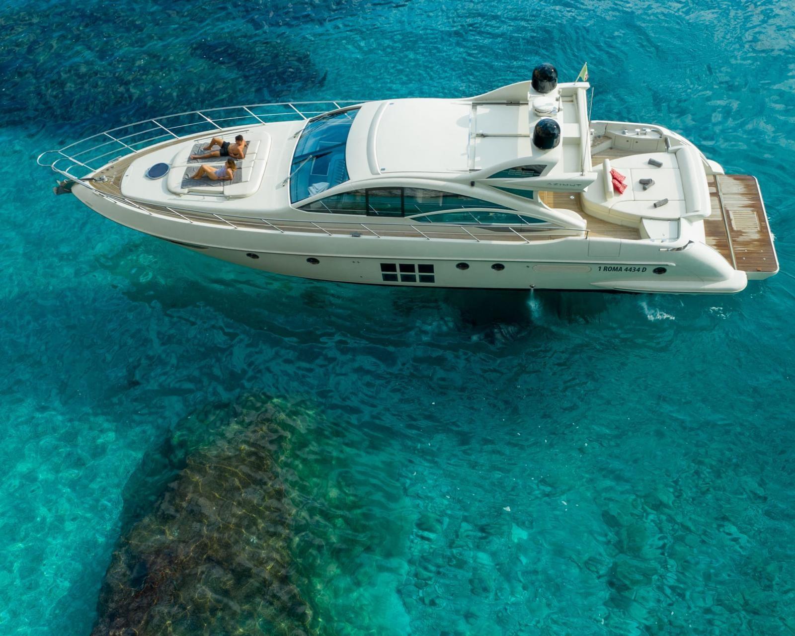azimut 62s