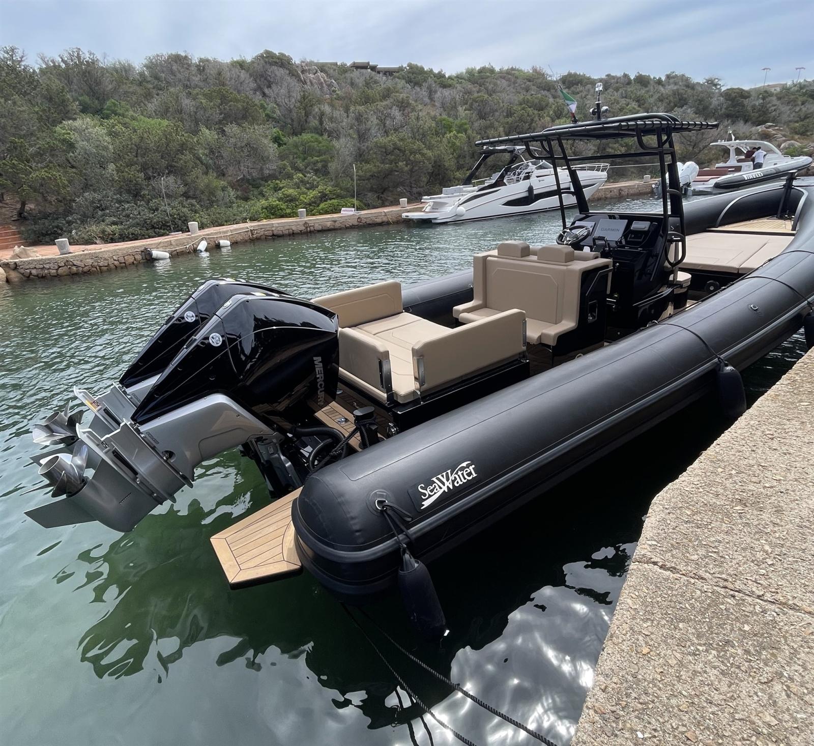 sea water Phantom 300