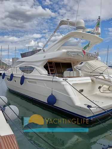 Ferretti yachts ferretti 550