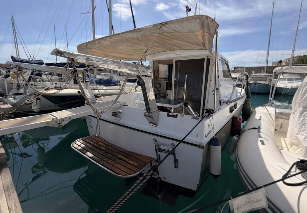 beneteau Antares 8.60