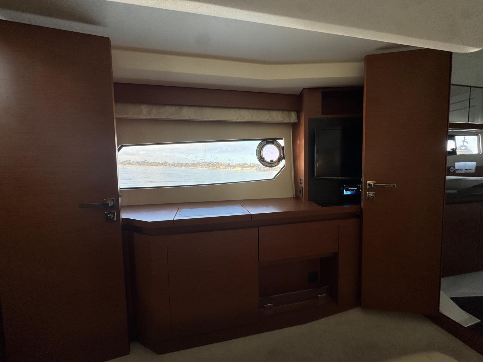 prestige 450 fly