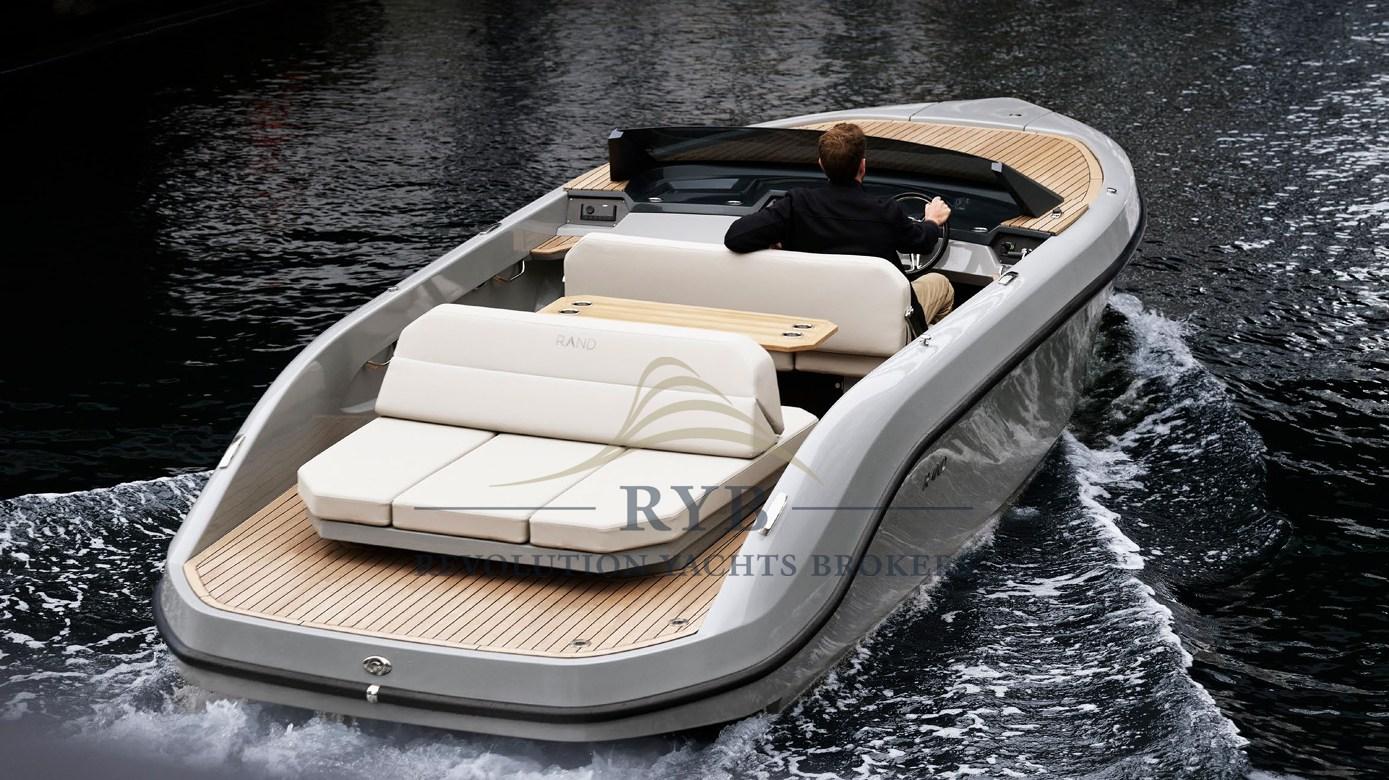 rand boats Spirit 25