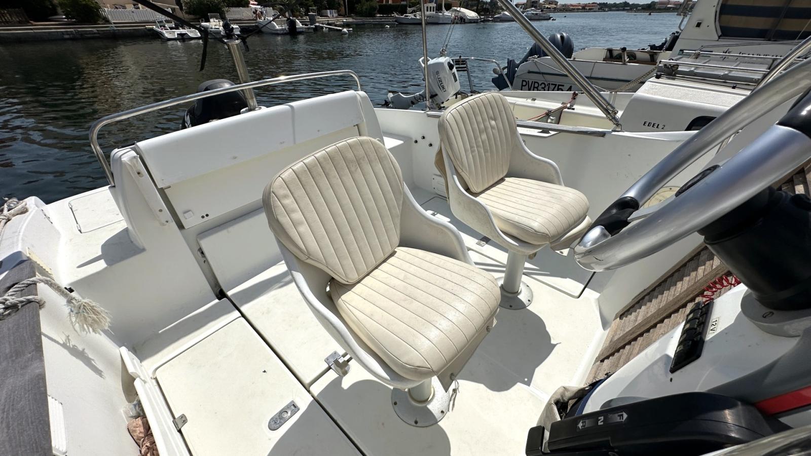 beneteau Flyer 650 open