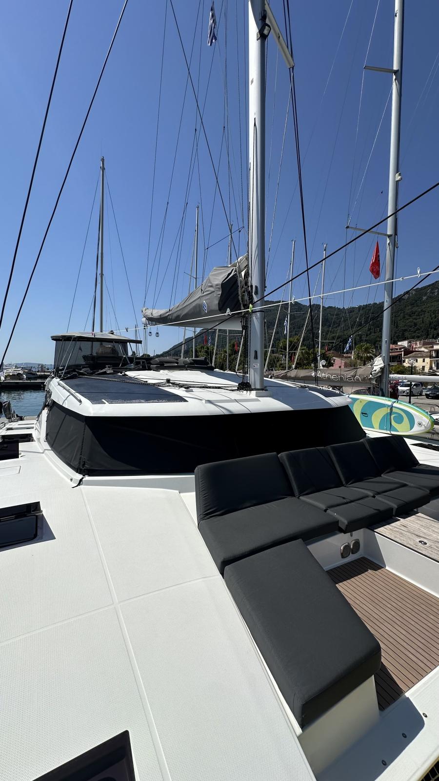 fountaine pajot AURA 51