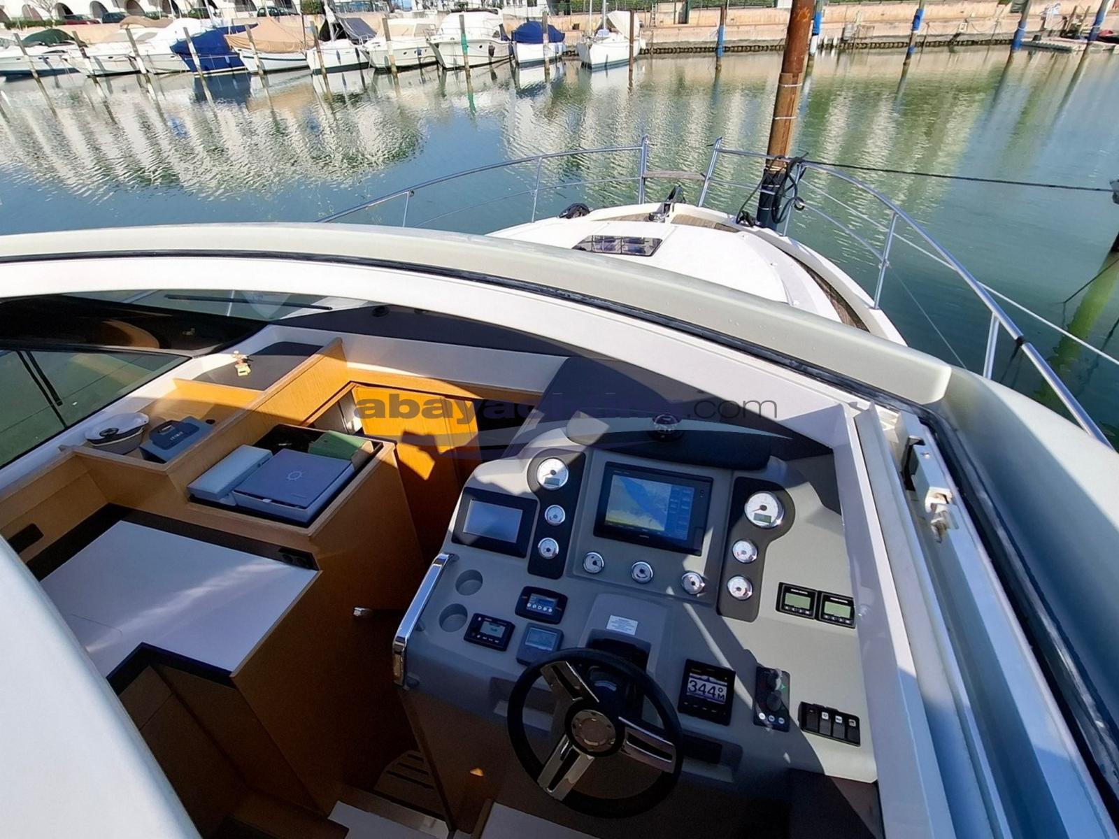 bavaria yachts Virtess 420 coupe