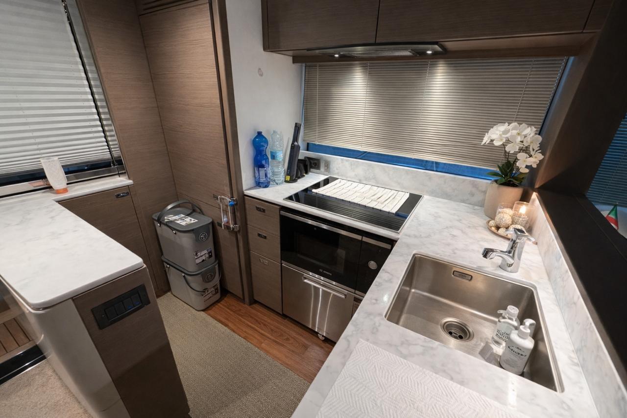 princess yachts S62