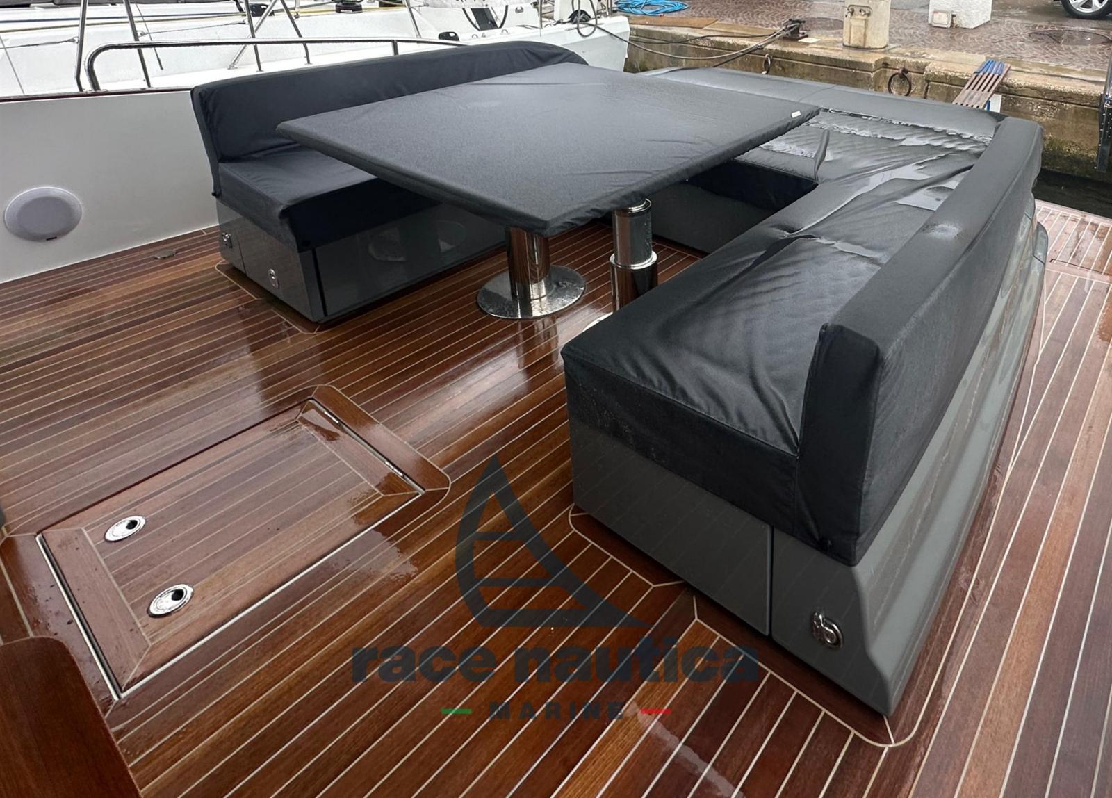 solaris power 52 coupè