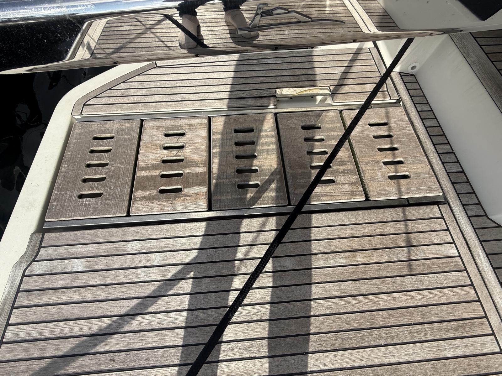 jeanneau Prestige 590