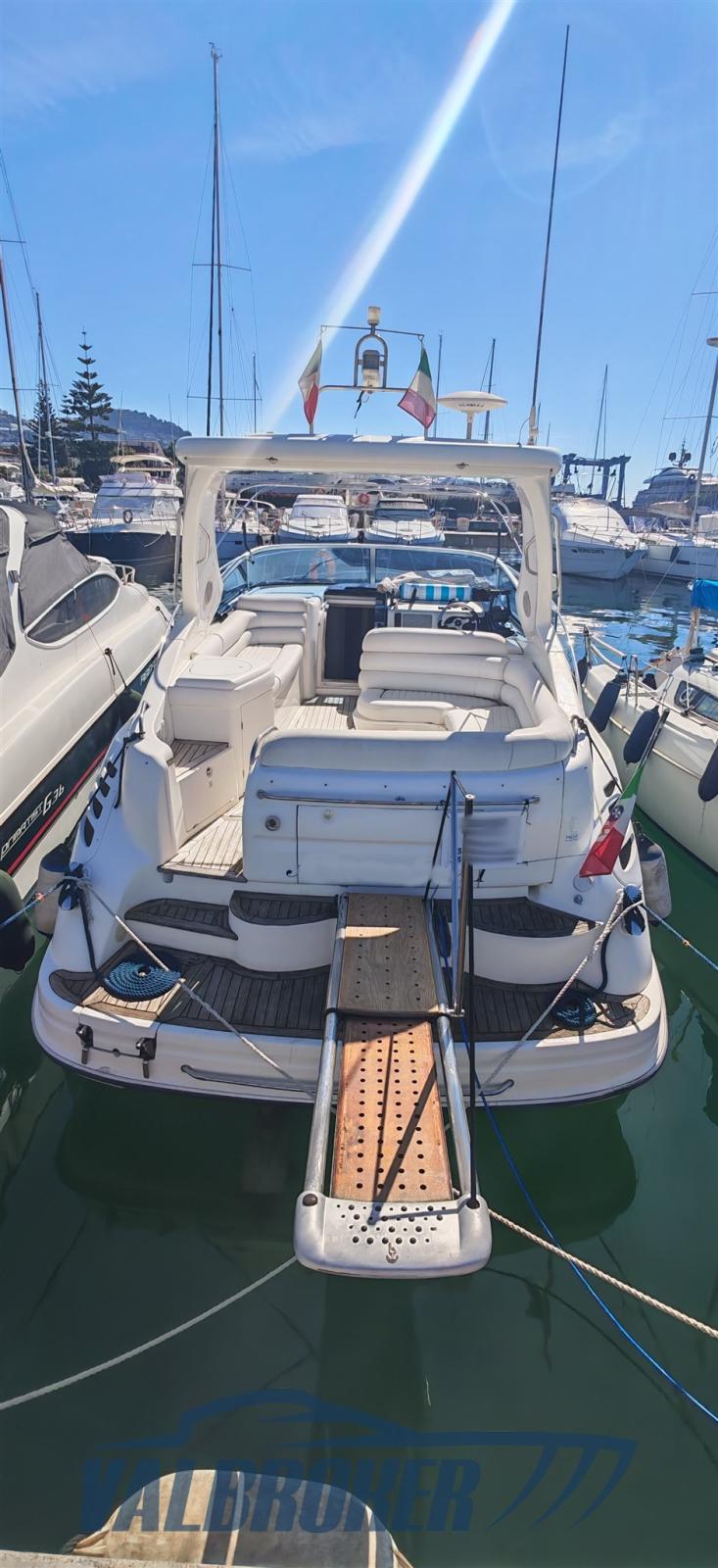 sealine S 34
