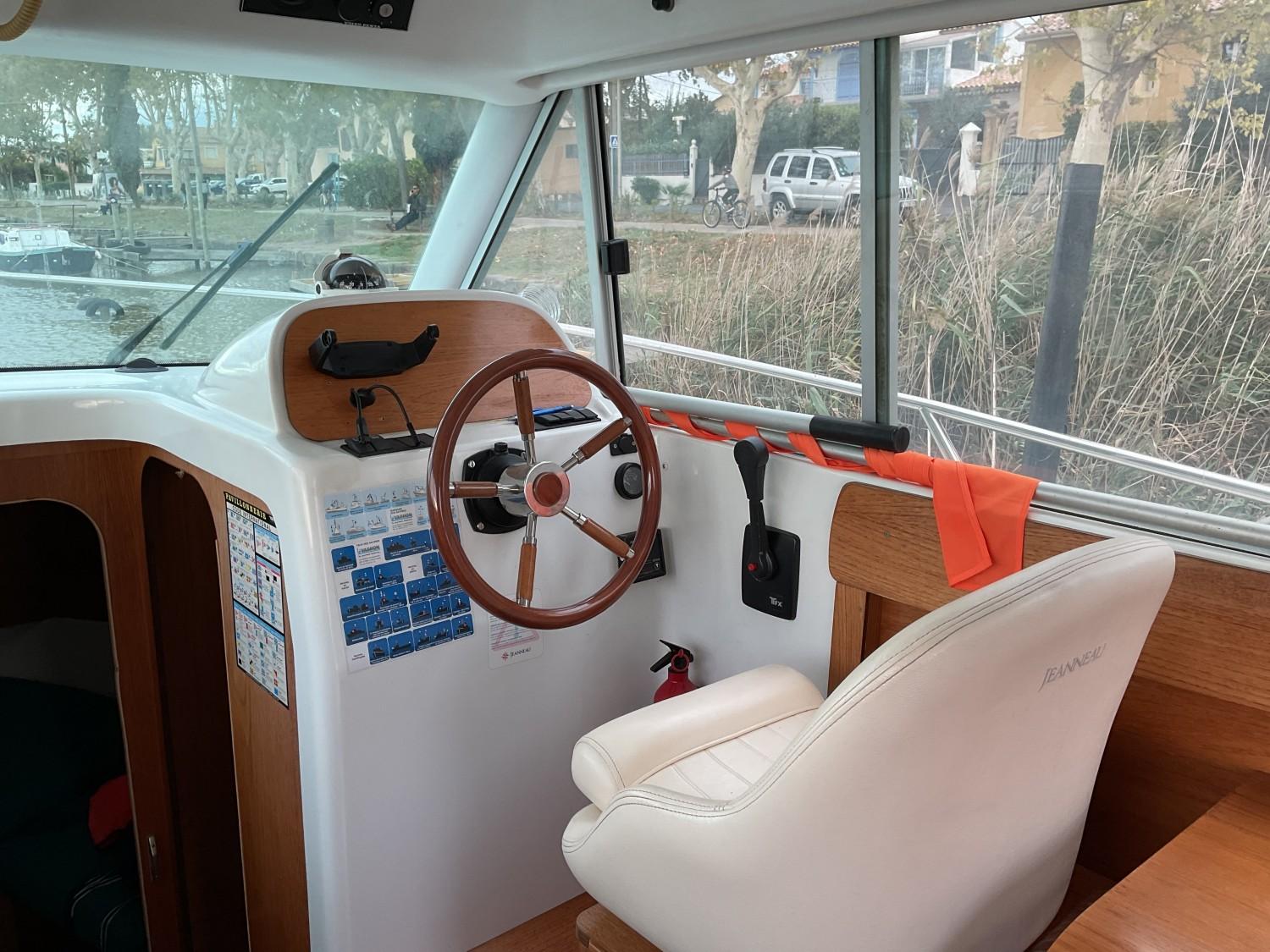 jeanneau Merry Fisher 805