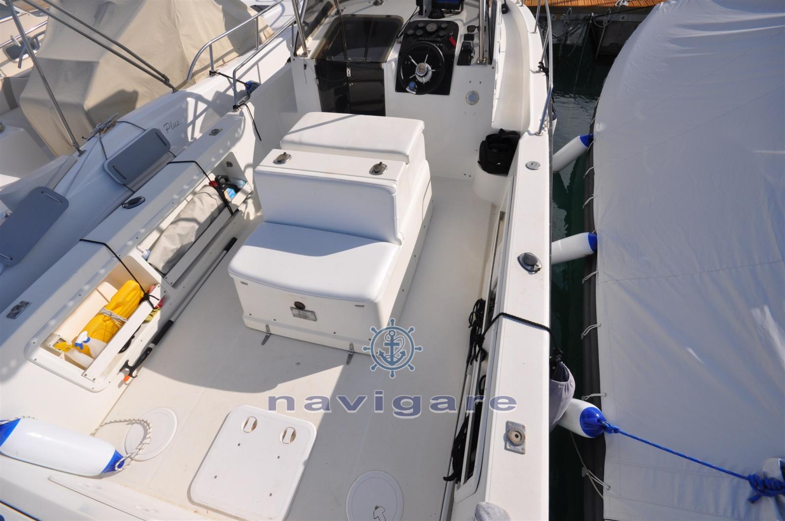 royal yacht group Harpoon 255 walkaround