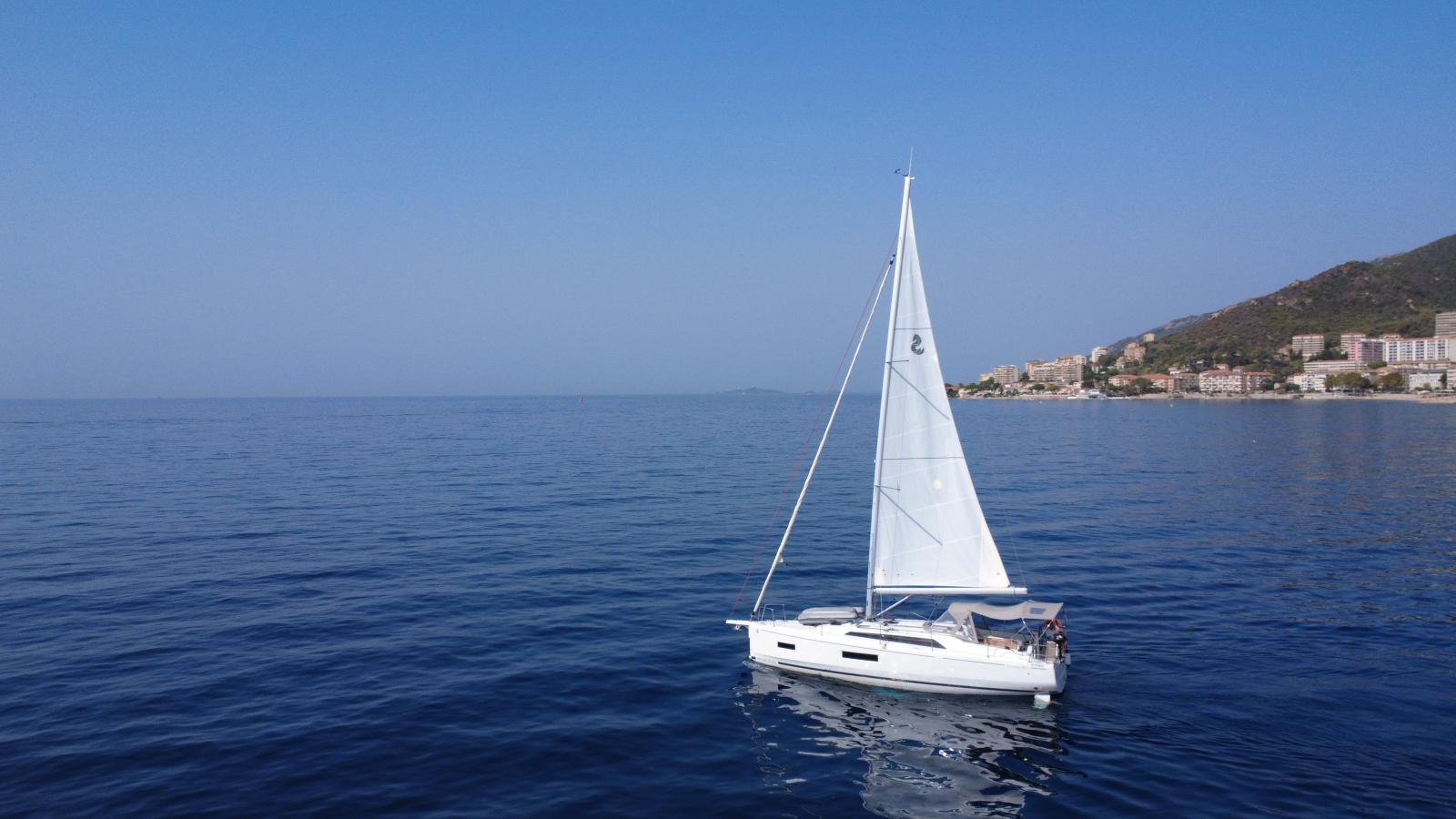 beneteau Oceanis 37.1