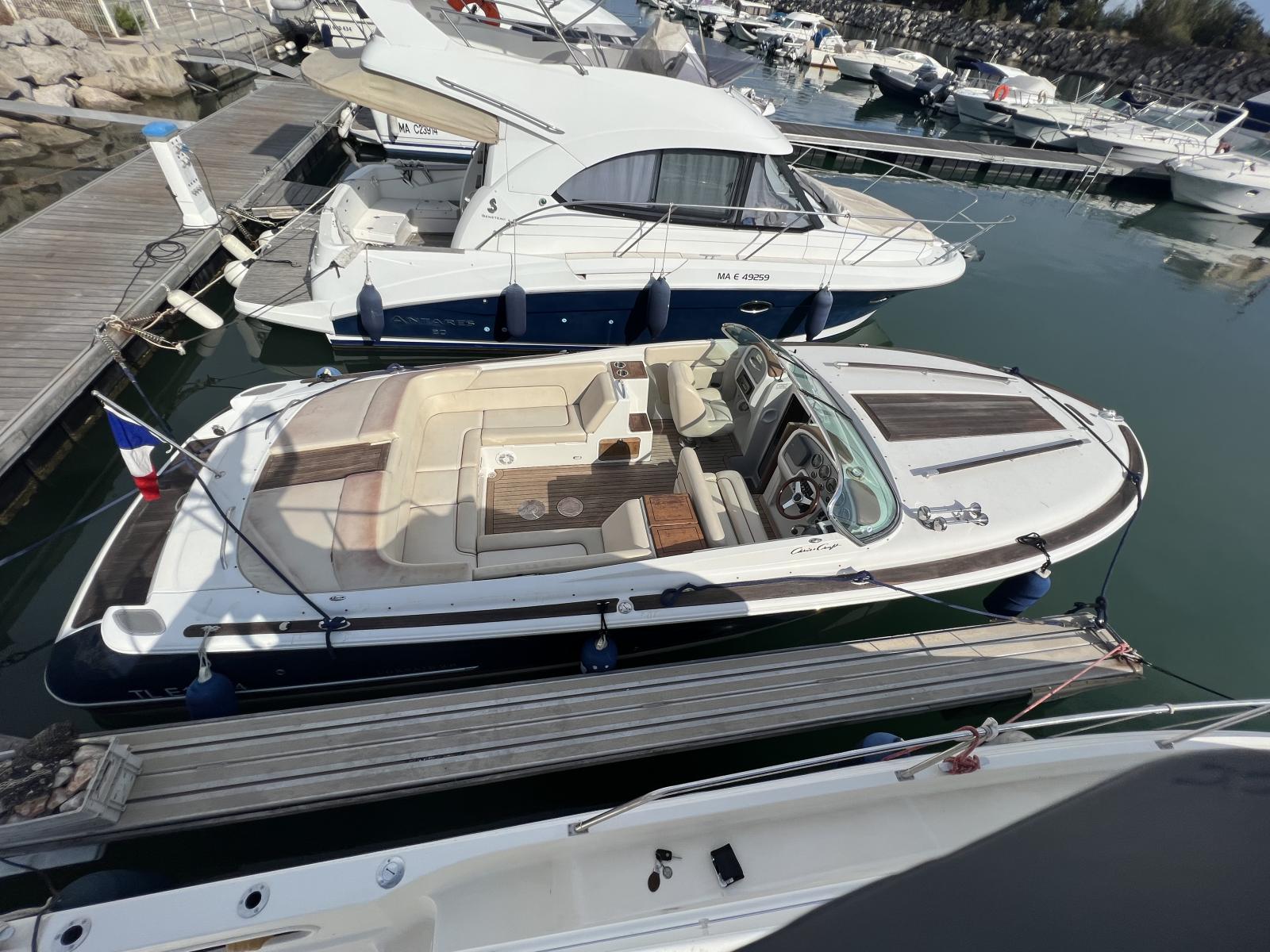 chris craft Corsair 28 heritage