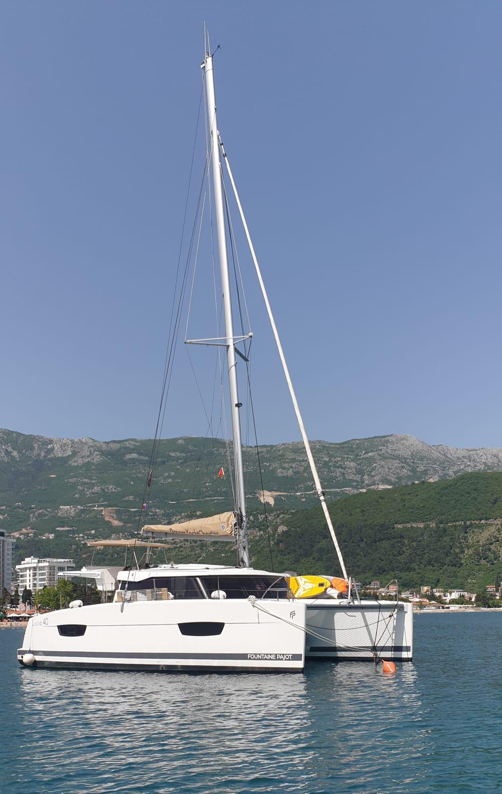 fountaine pajot Lucia 40