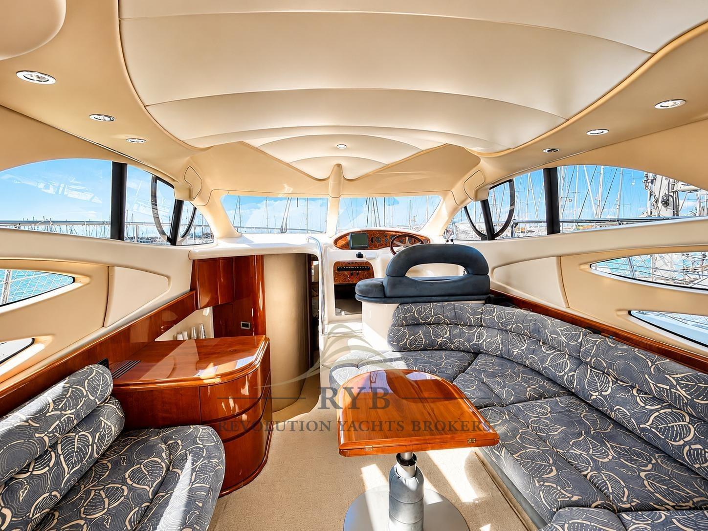 azimut 39